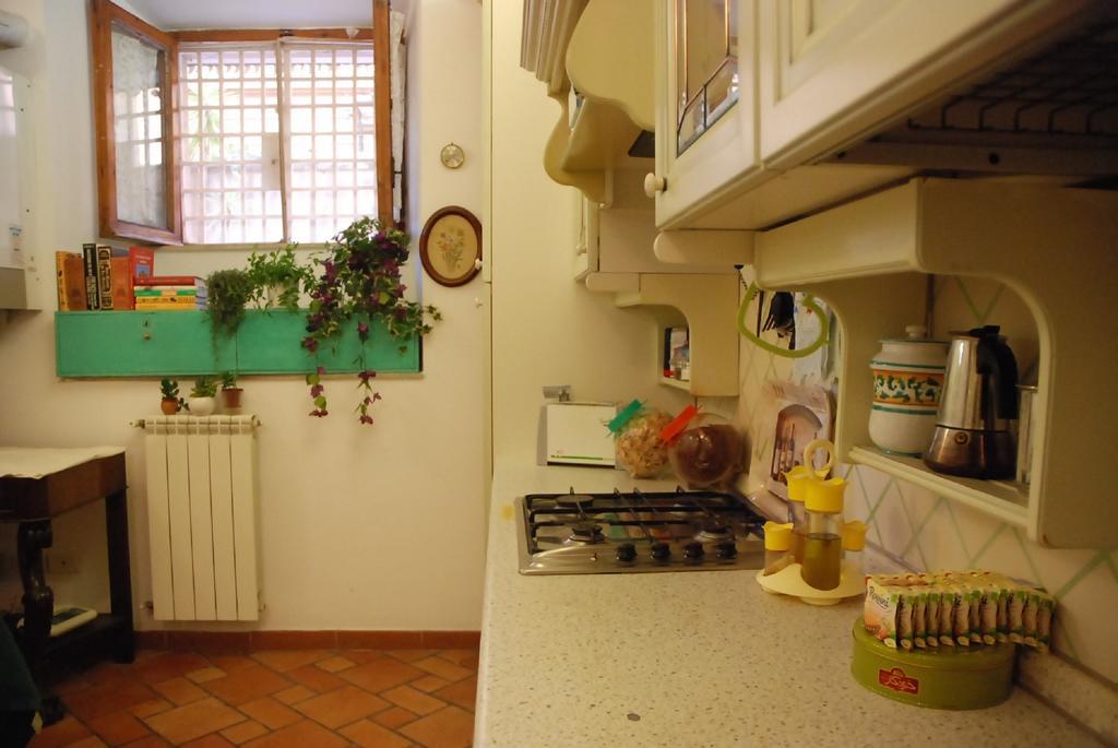 Jessy'S Rooms Rome Exterior photo